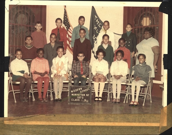 Class photograph of students at The Modern School in the 1960s